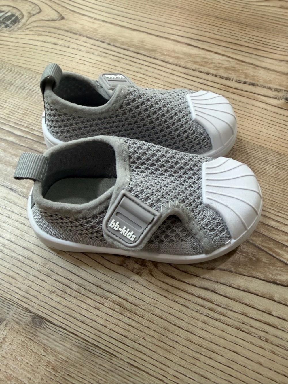 Toddler Grey Mesh Slip-On Velcro Kids Shoes size 5.5 - Picture 4 of 6